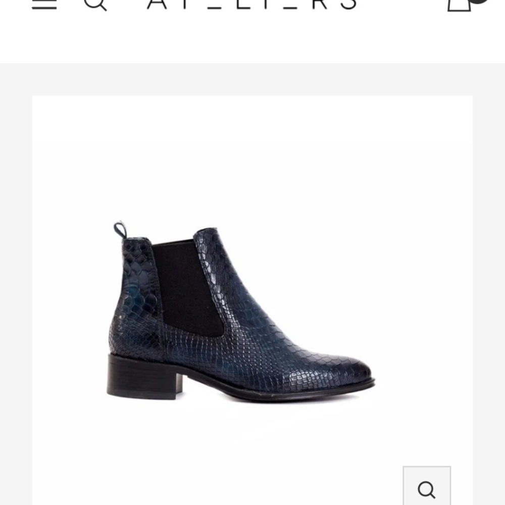 Stylish Black Croc-Embossed Ankle Boots